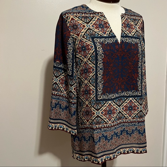 Violet & Claire long sleeve top - Picture 3 of 16